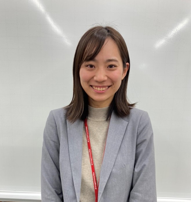 豊中教室長 大里 天音