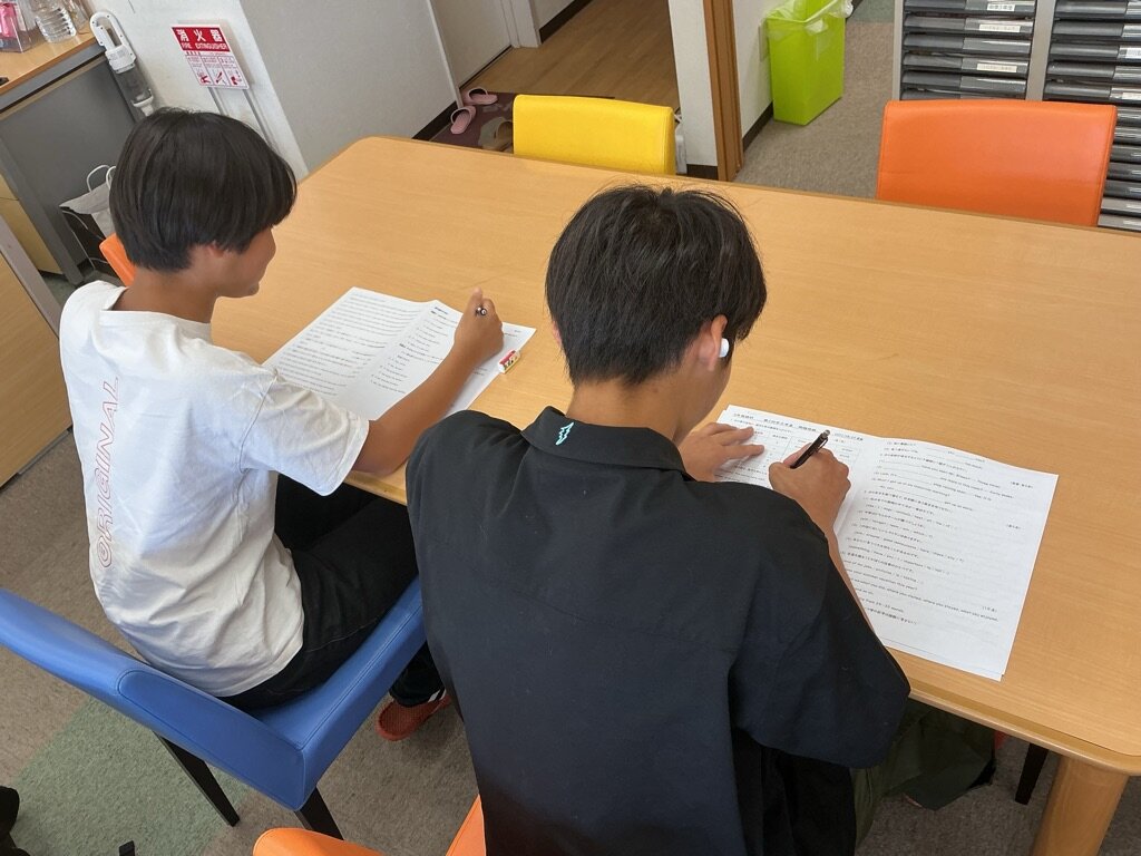 学力テスト対策講座の様子