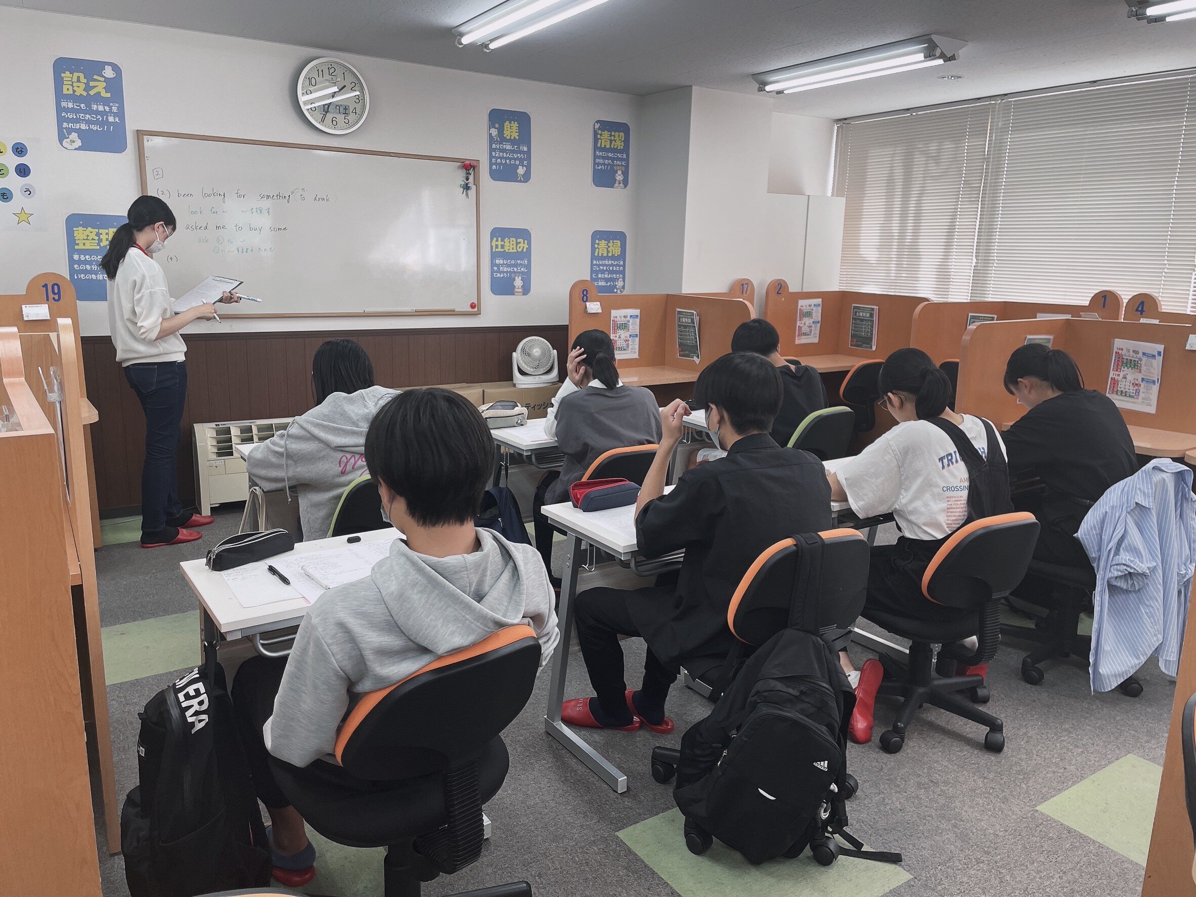 小集団授業風景.jpg